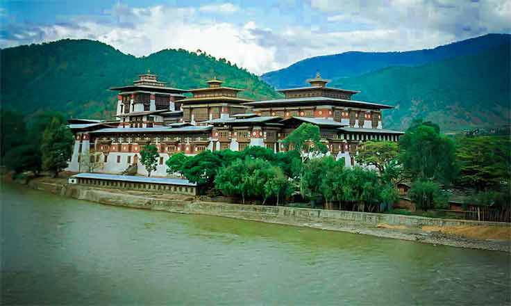Eastern Western Bhutan Tour