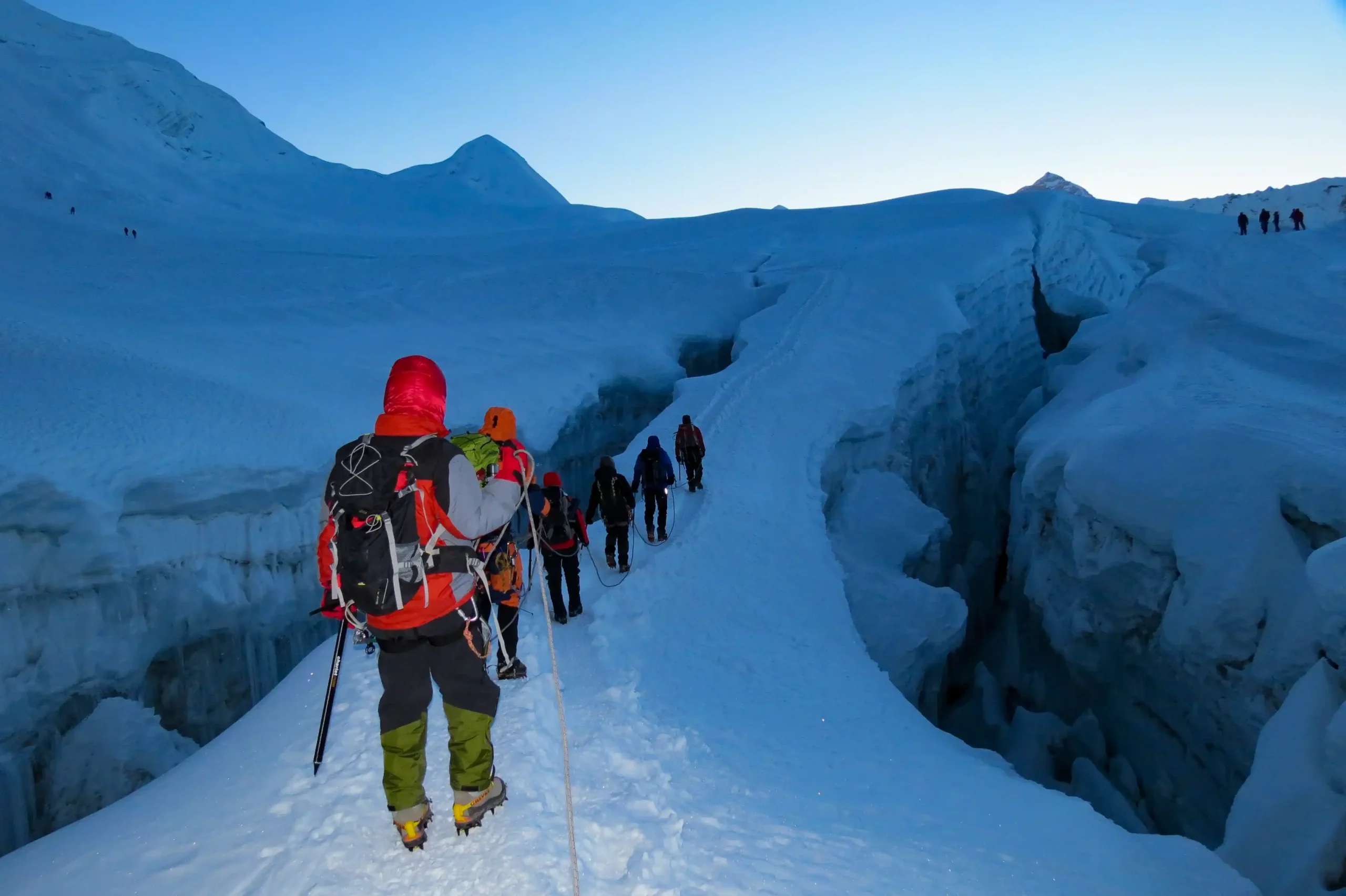 island-peak-climbing