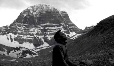 Lhasa Mt. Kailash & Lake Mansarovar– Khasgar Tour