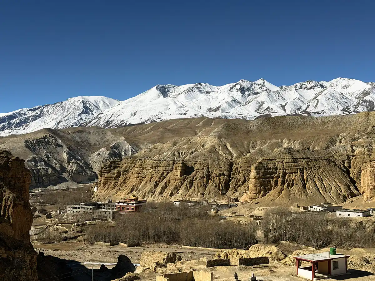 upper mustang jong cave