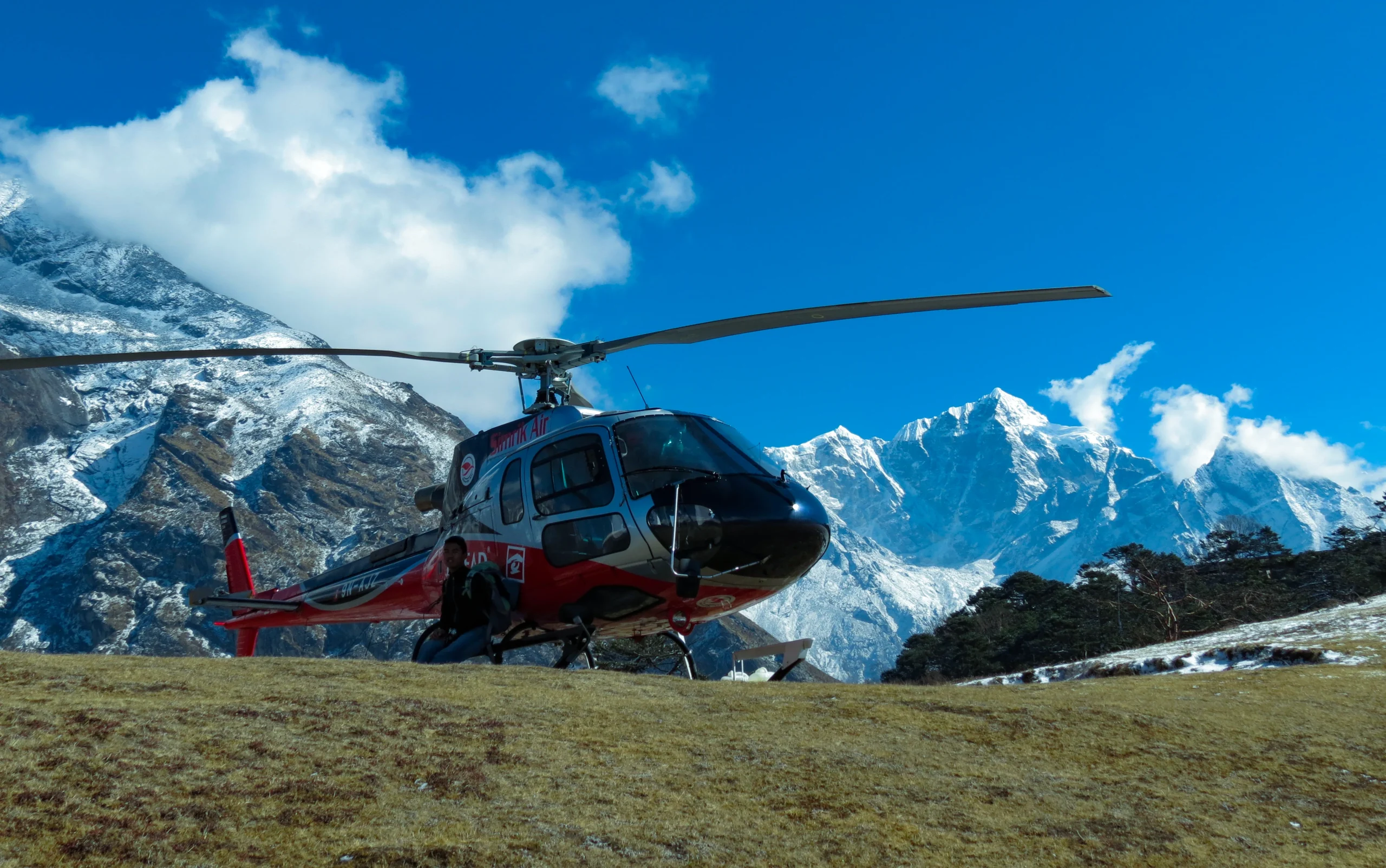 heli-tour-in-nepal heli-tour-in-nepal